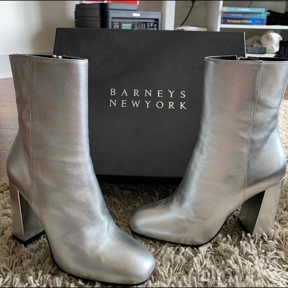 Barneys Retro Silver Boots